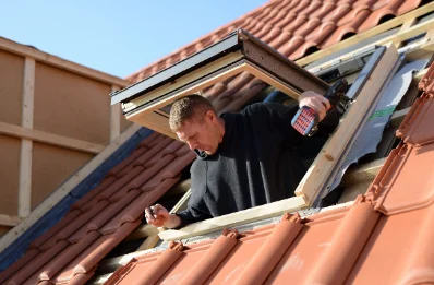 Pose de fenêtres de toit Velux à Lainsecq